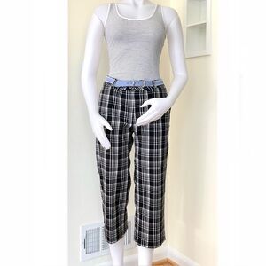 Bugatchi black and white plaid capris with pockets